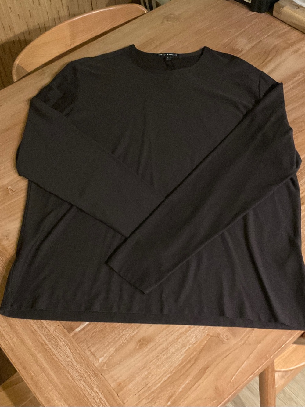 Robert Barakett Long-Sleeve Ribbed Crewneck Shirt - Espresso